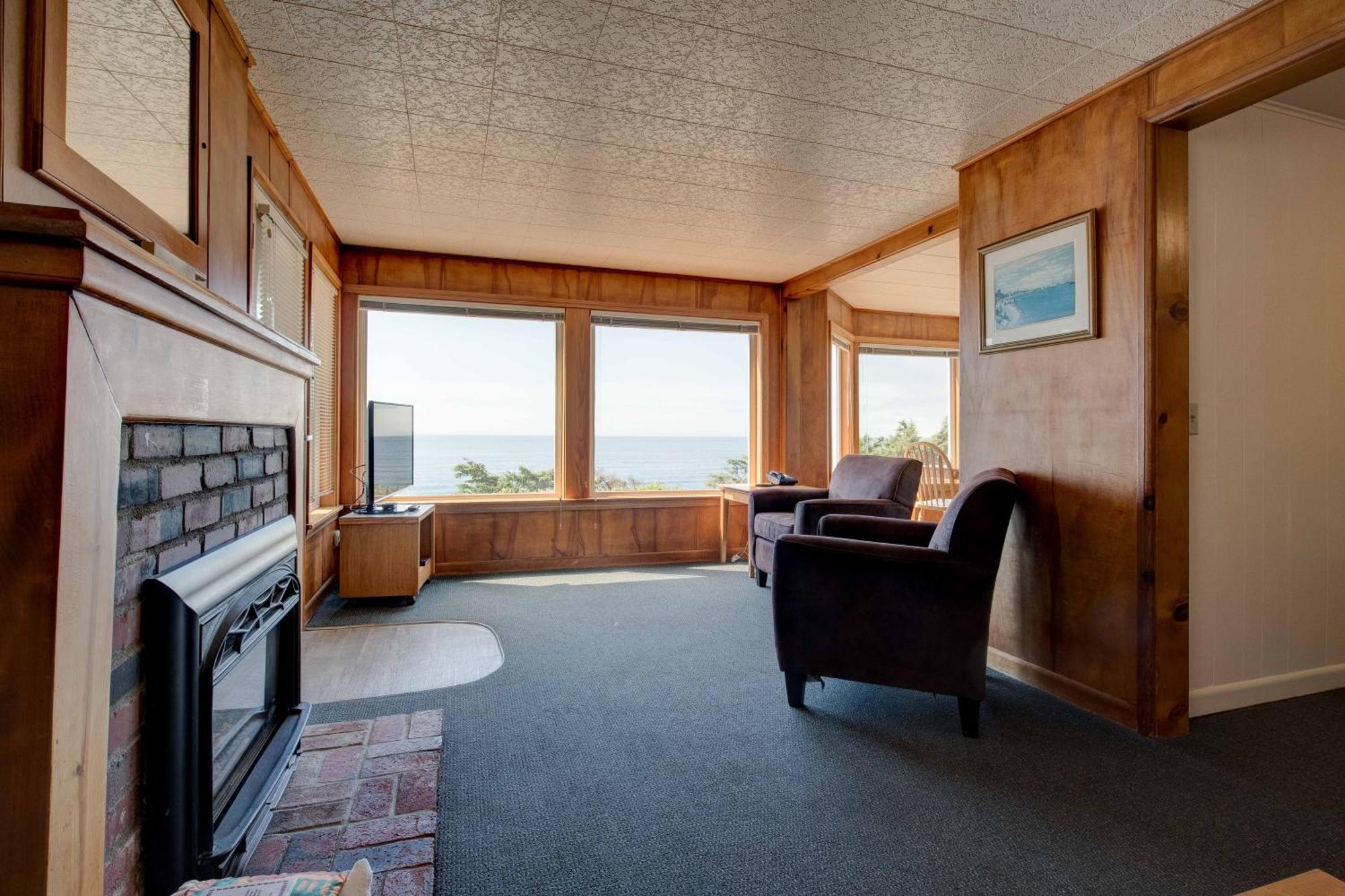 Ester Lee Oceanview Inn Lincoln City Ngoại thất bức ảnh