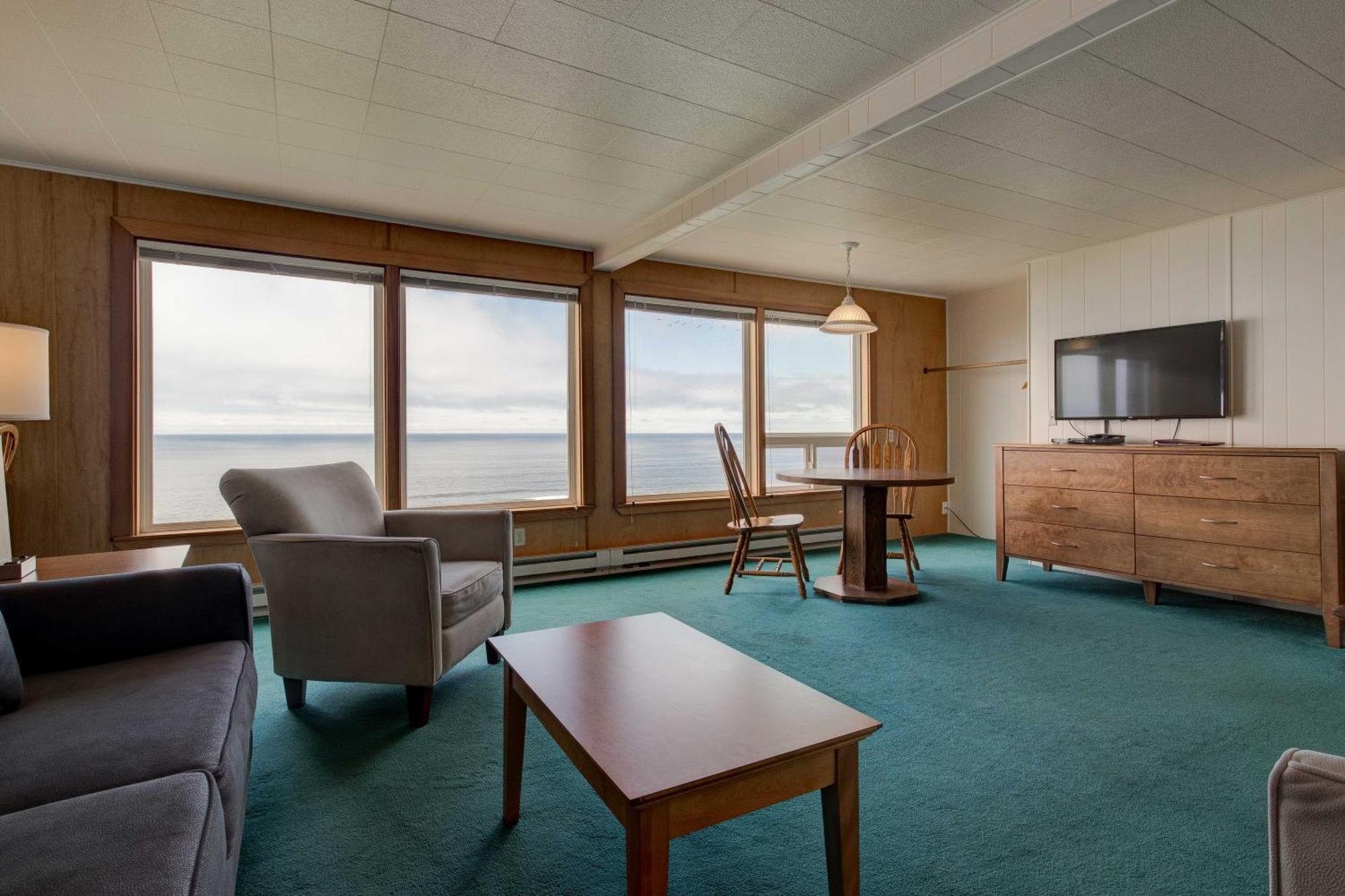 Ester Lee Oceanview Inn Lincoln City Ngoại thất bức ảnh