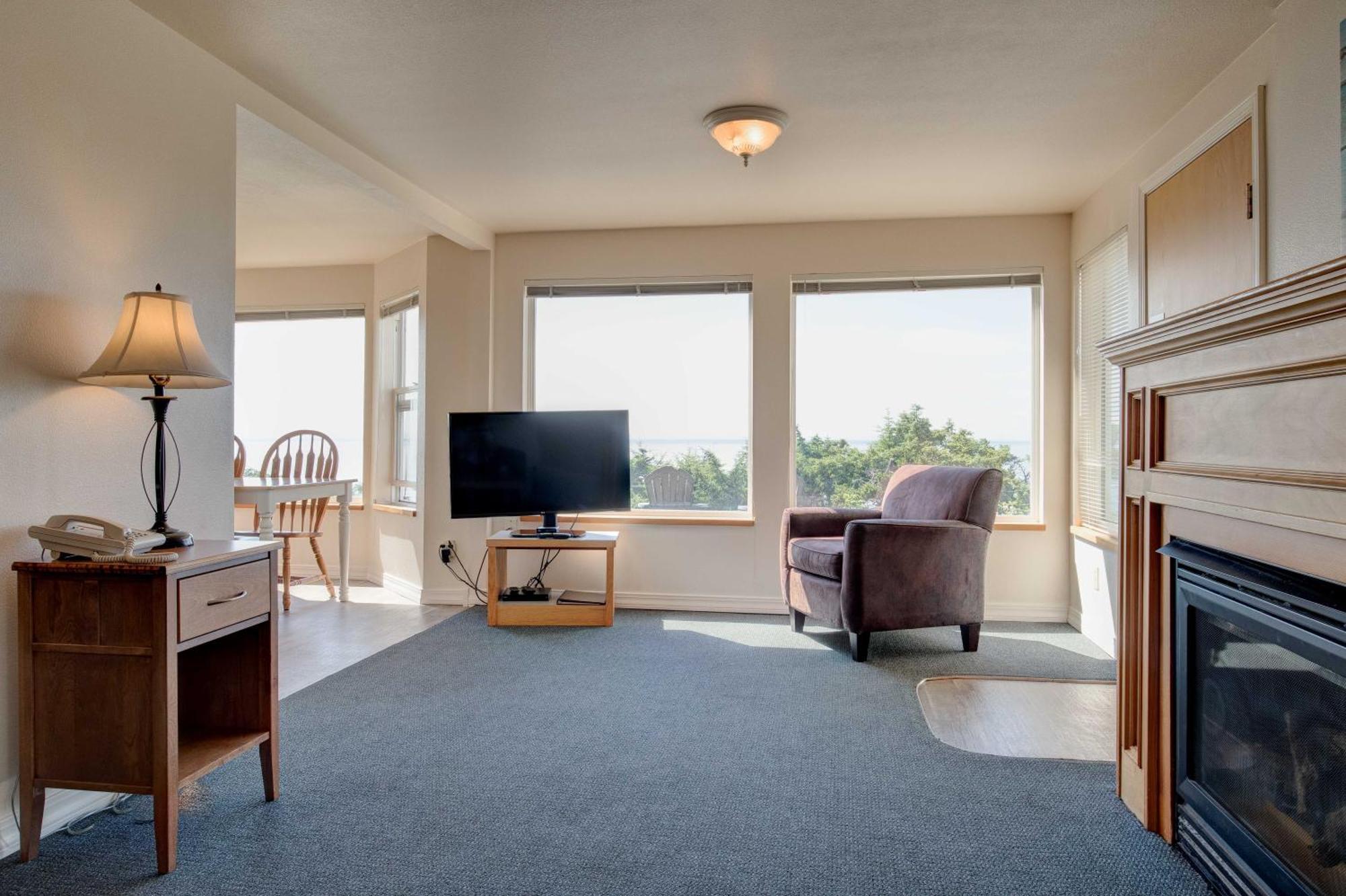 Ester Lee Oceanview Inn Lincoln City Ngoại thất bức ảnh